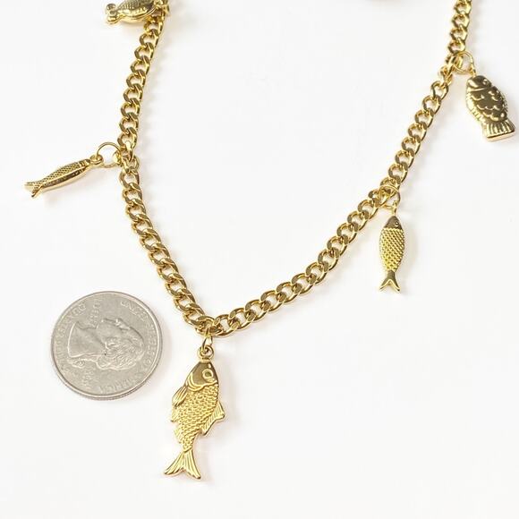 NEW Gold Fish Chunky Charm Necklace - Picture 12 of 12